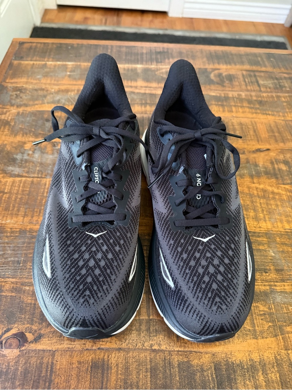 Hoka One One Clifton 9 Black Athletic Running Shoes for Women size 9.5D